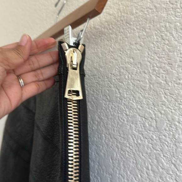 House of CB Black Asymmetrical Pencil Skirt - Picture 7 of 10